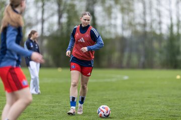 Bild 76 - wBJ Hamburger SV - SV Werder Bremen : Ergebnis: 2:2